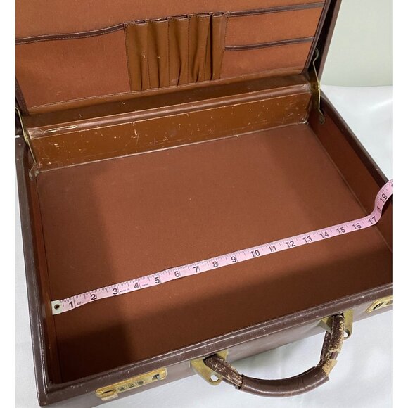 Vintage LAND Leather Briefcase 4” wide with brass combination locks - Picture 5 of 16